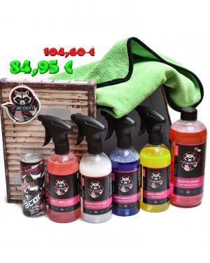 darčeková krabička ako set produktov autokozmetiky Racoon Cleaning Products, Zelená sušiaca utierka Racoon, priehľadné fľaše s produktmi, ružový autošampón crazy flamingo, žltý prípravok Wheel Tornado, modrý insect remover wrap, biely ultimate shine wrap, ružový wet shield matt, energetický nápoj Racoon a Závesná vôňa Racoon
