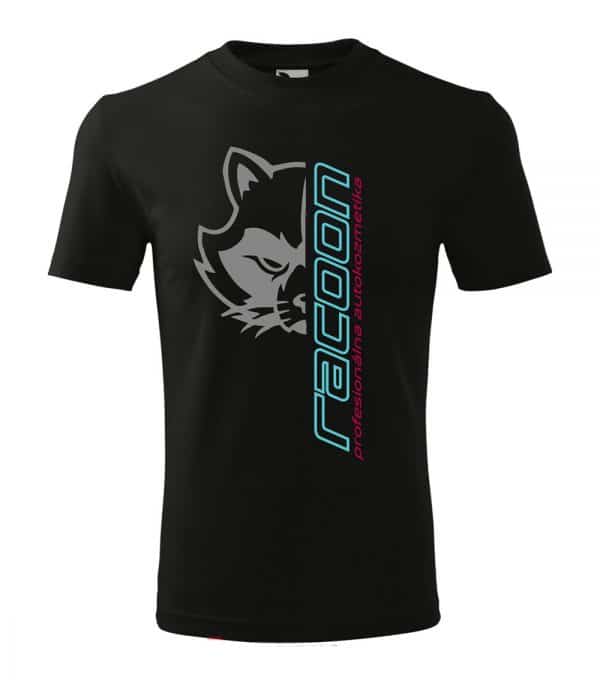 čierne tričko s logom racoon a vertikálnym nápisom